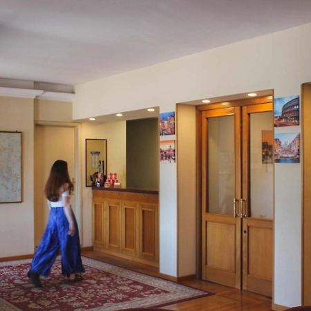 Hotel Oasi Santa Rosa Rzym Zewnętrze zdjęcie
